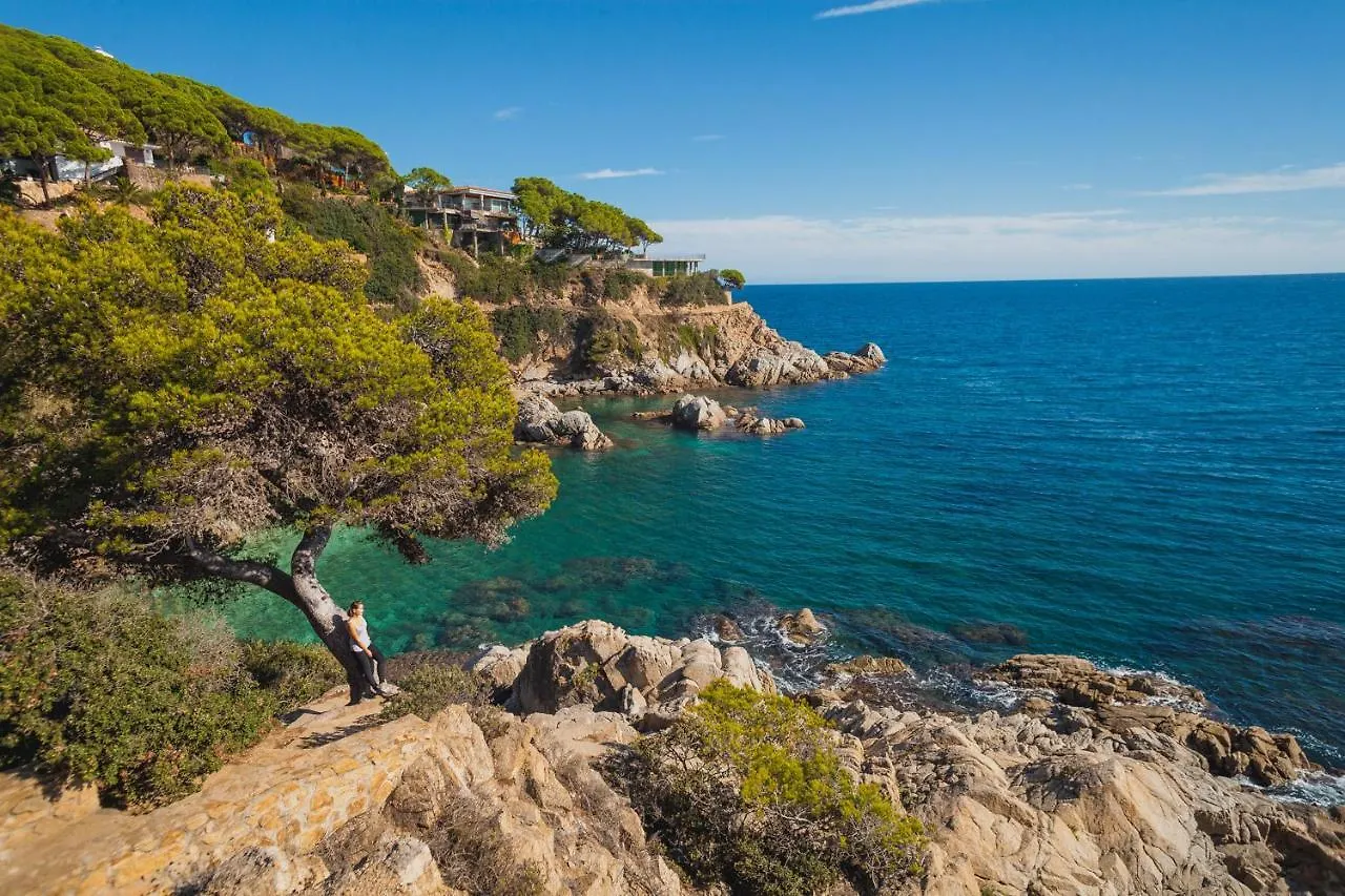 Comfortable Apartment With A Swimming Pool, 250M To The Sea. Lloret de Mar 0*,  Spain